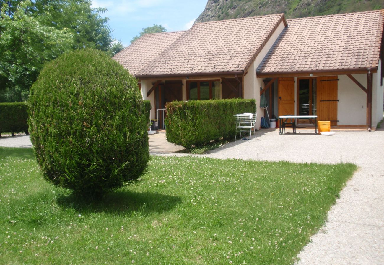 Chalet en Orlu - Chalet Orlu : lado de la montaña